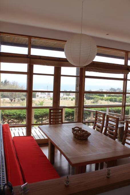 Exclusiva Casa Con Vista Panoramica Al Mar Guanaqueros